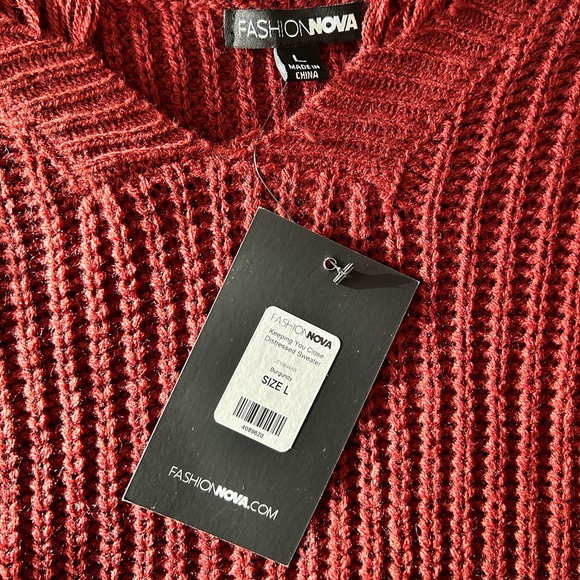 Keeping you close Distressed Sweater-Burgundy - Picture 6 of 6